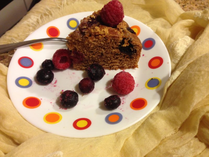 Low-fat Mixed BerryWholewheat Cake